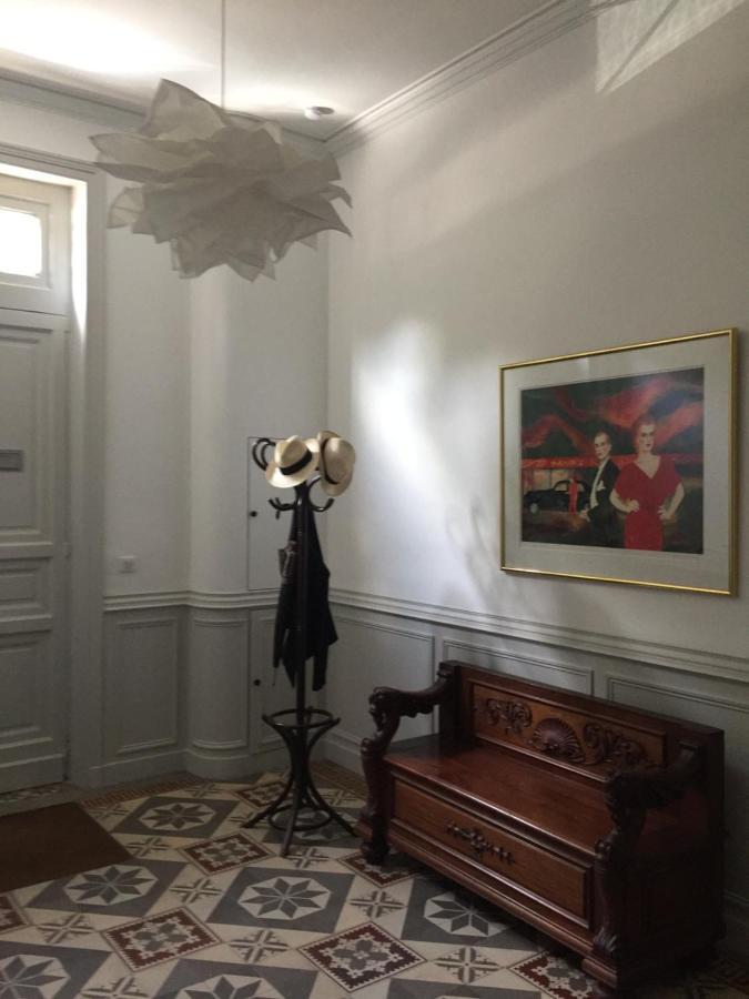 Beautifully Renovated Rooms On Place New York Angouleme Bagian luar foto