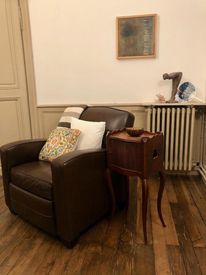 Beautifully Renovated Rooms On Place New York Angouleme Bagian luar foto